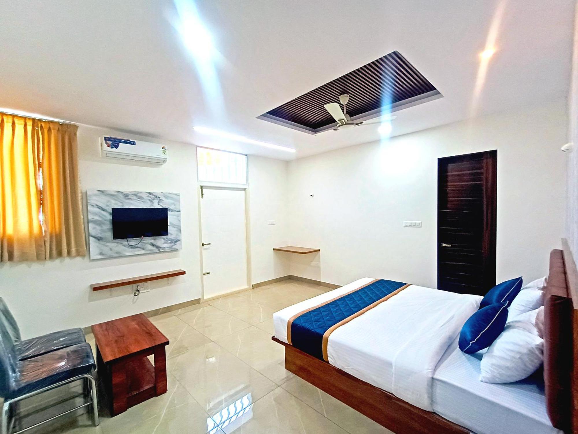 Hotel Achhu Palace Μπανγκαλόρ Εξωτερικό φωτογραφία